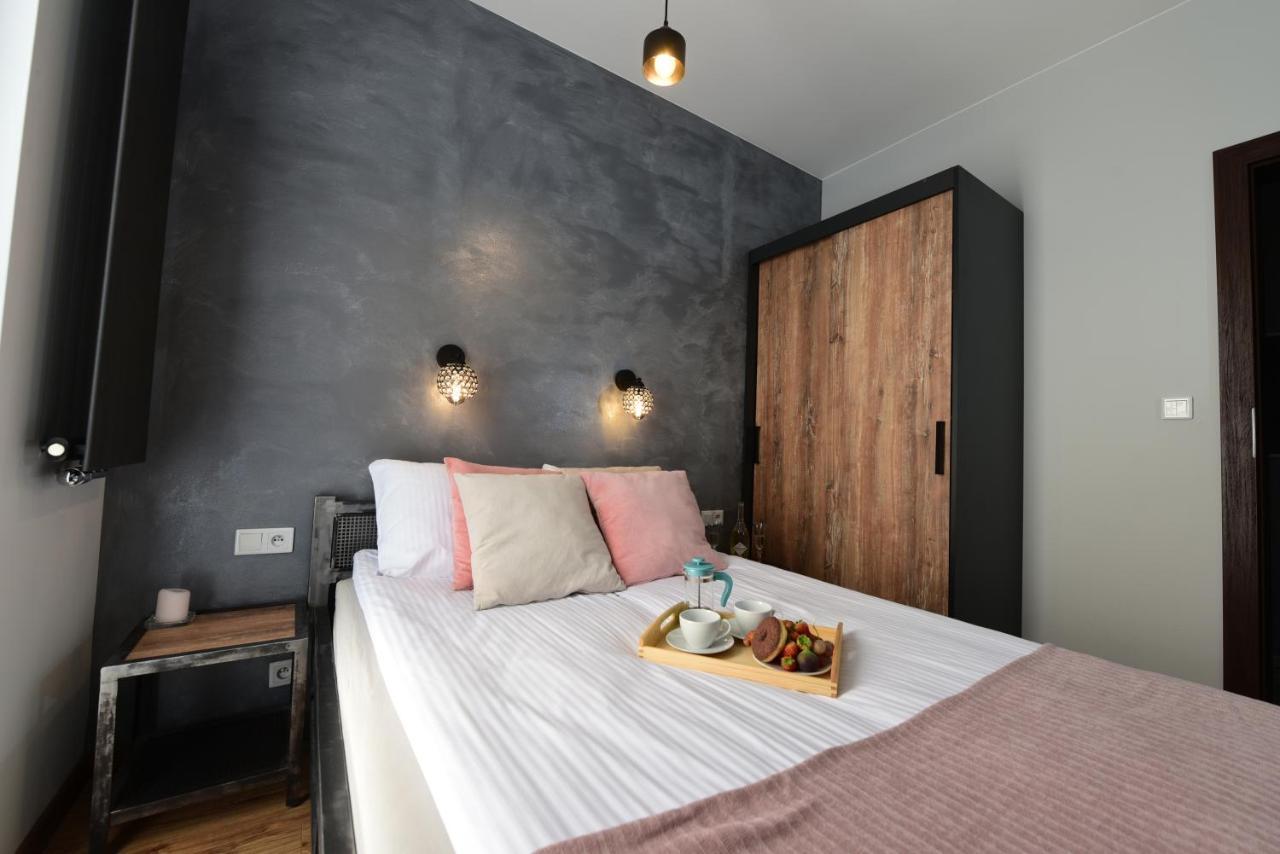 Апартаменты Apartament Rakowicka Краков Экстерьер фото