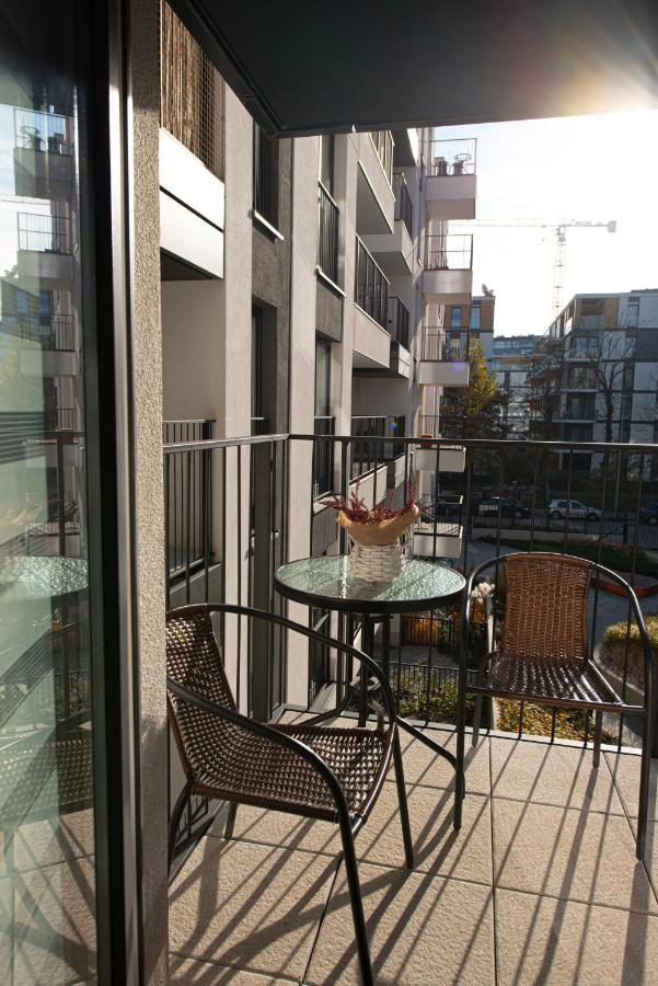 Апартаменты Apartament Rakowicka Краков Экстерьер фото
